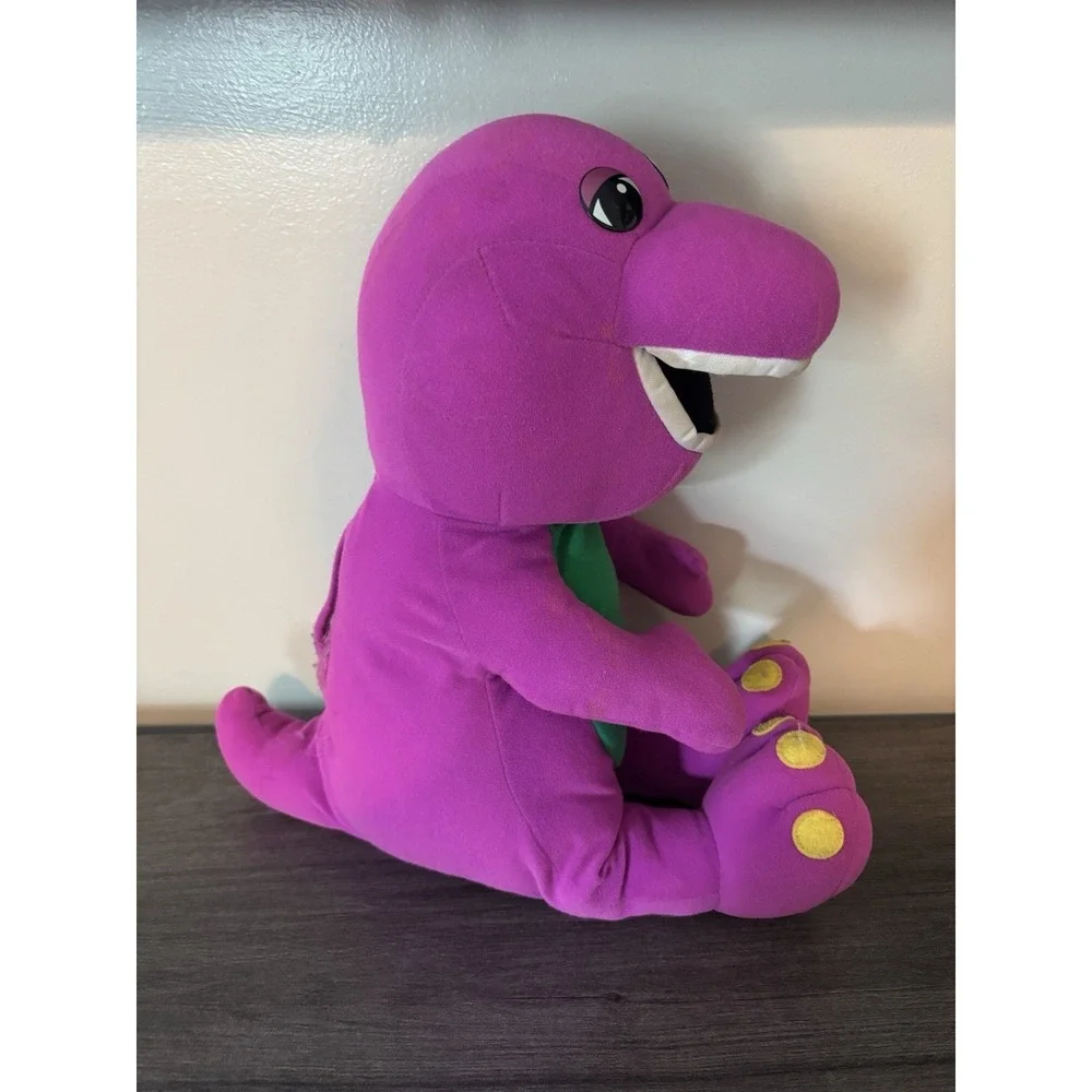 VTG Playskool Talking Barney 18